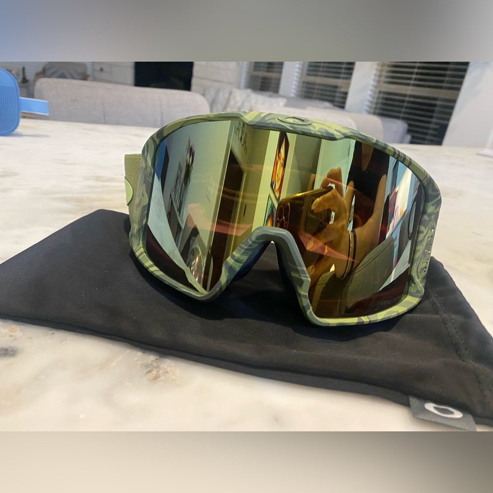 Oakley Snow Goggles -Green Camouflage
